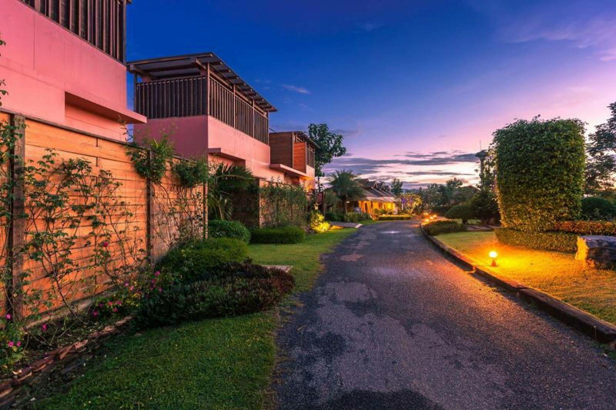 Hotel Phukumhom Khao Yai Wangkata Exterior foto